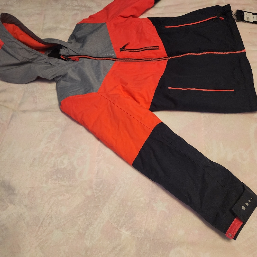 Jacket - Picture 3 of 7